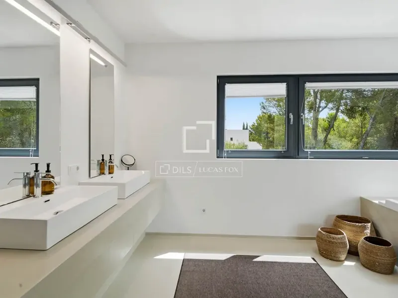 Chalet con piscina en alquiler en Ponent — photo 11