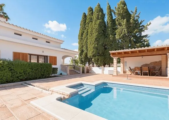 Detached house in Sa Pobla — photo 1