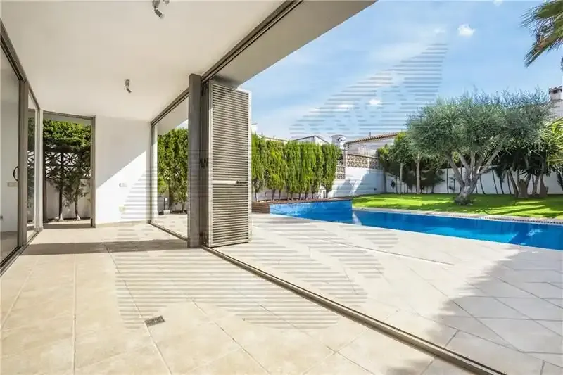 Chalet con piscina en alquiler en Sa Ràpita - Ses Covetes — photo 11