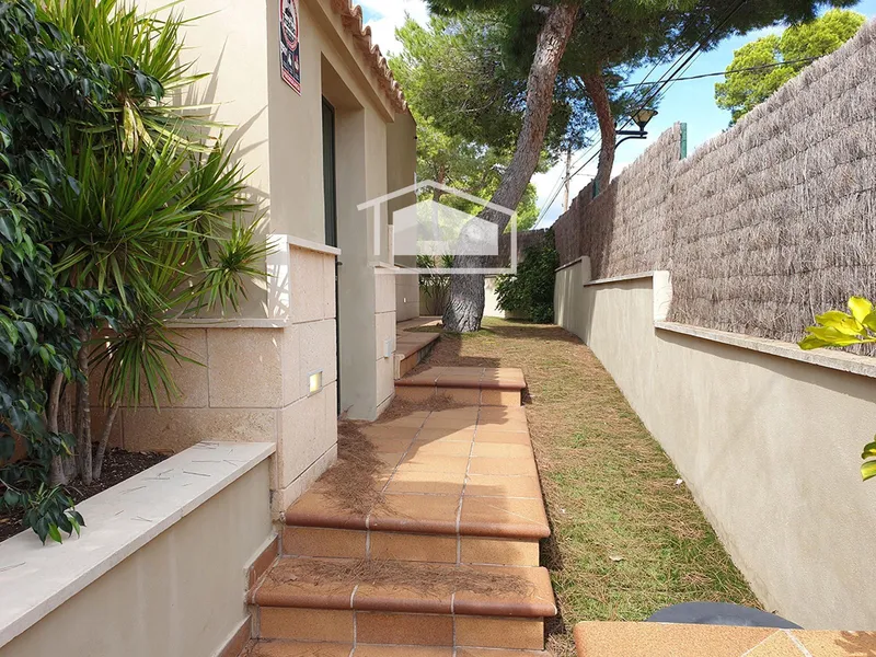 Mediterranean villa with private pool in Colònia de Sant Jordi — photo 8
