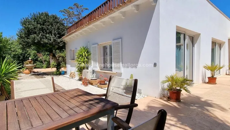 Bright Chalet on Second Line of Port Verd!! — photo 6