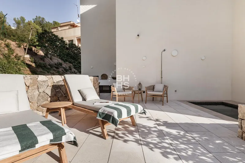 Apartment for sale in Cala Major — photo 2
