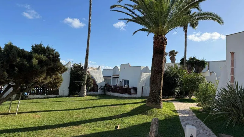 Residential complex on the first sea line – versatile investment in Cala Serena — photo 3