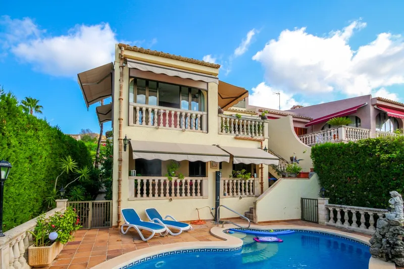 Spacious semi-detached house for sale, located in one of the most sought after parts of Alcúdia in Mallorca, Alcanada — photo 2