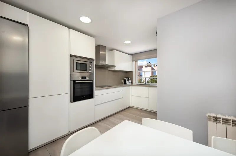 Penthouse for rent in Palma near Paseo Marítimo and Son Armadams — photo 3