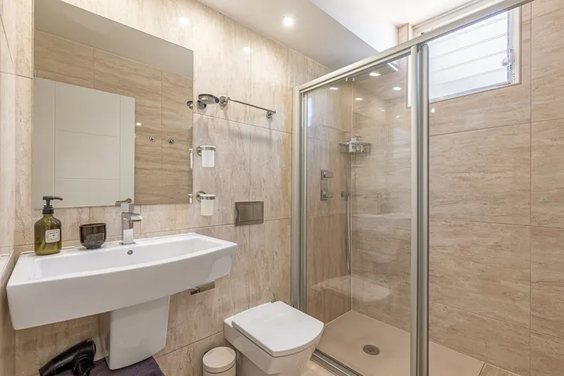 Apartment in popular residential complex right by the sea in Illetas — photo 10