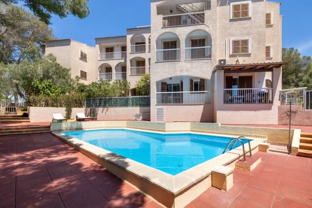 Beautiful duplex apartment for sale in Santa Ponsa, Southwest Mallorca — photo 1