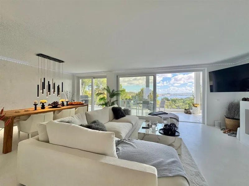 Modern Villa for Sale — photo 6
