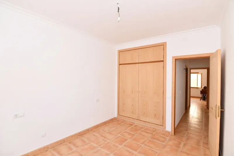 Town house with a large 600m2 patio and a lot of potential in Santanyi — photo 8