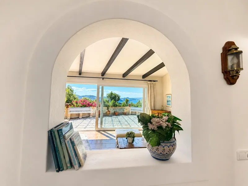 House for Sale in Peguera Hills with Sea Views — photo 2