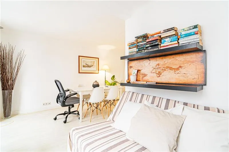 Ground floor flat with a courtyard in the historic centre — photo 3