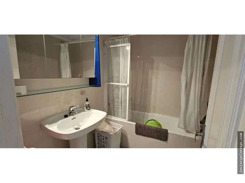 Flat for rent on Calle del Déntol — photo 8