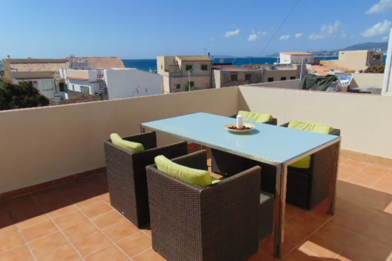 Townhouse duplex in Molinar with sea views — photo 1