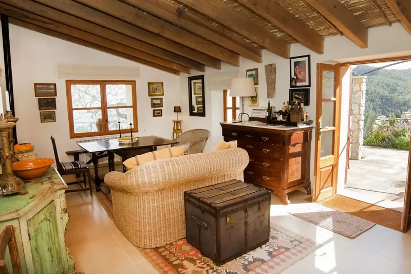 Fantastic finca in the mountains with panoramic views of the sea and the village of Banyalbufar — photo 4