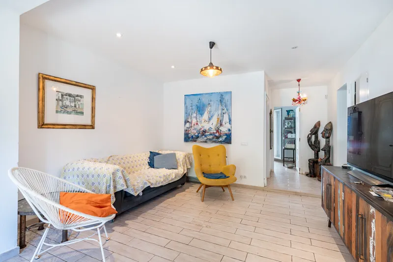 Spacious Three-Level House with Lot of Outdoors Spaces and Private Pool in Son Veri Vells — photo 12