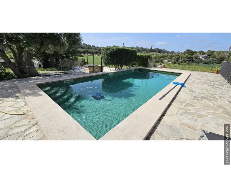 Rental of independent house or chalet at Calle de l'Amistat, 11 — photo 1