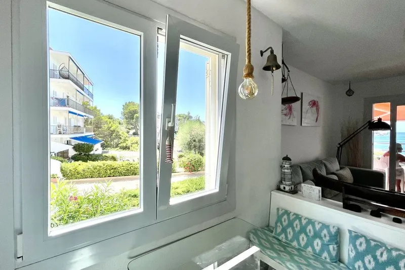 Comfortable apartment with spectacular sea views in Cala Blava — photo 12