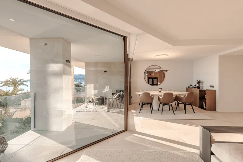 Apartment with sea views in Portixol — photo 7