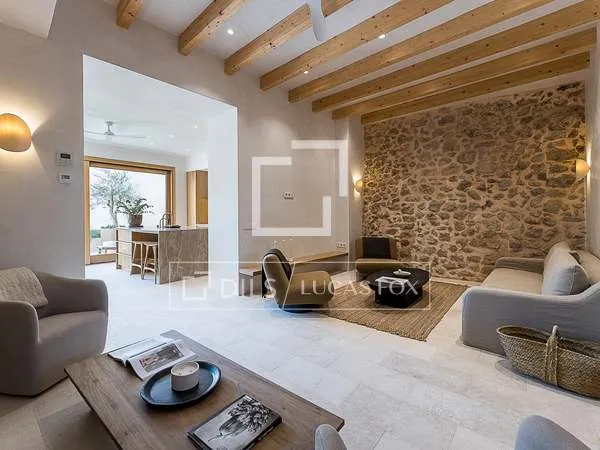 300m² house / villa with 130m² garden for sale in Santa Maria del Cami — photo 5