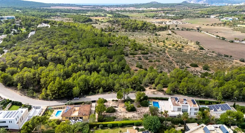Excellent building plot with project and construction of a modern villa — photo 9