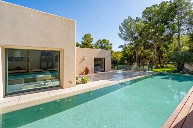 Newly Built Balinese-Style Villa for Sale in Cala Vinyes, Southwest Mallorca — photo 3