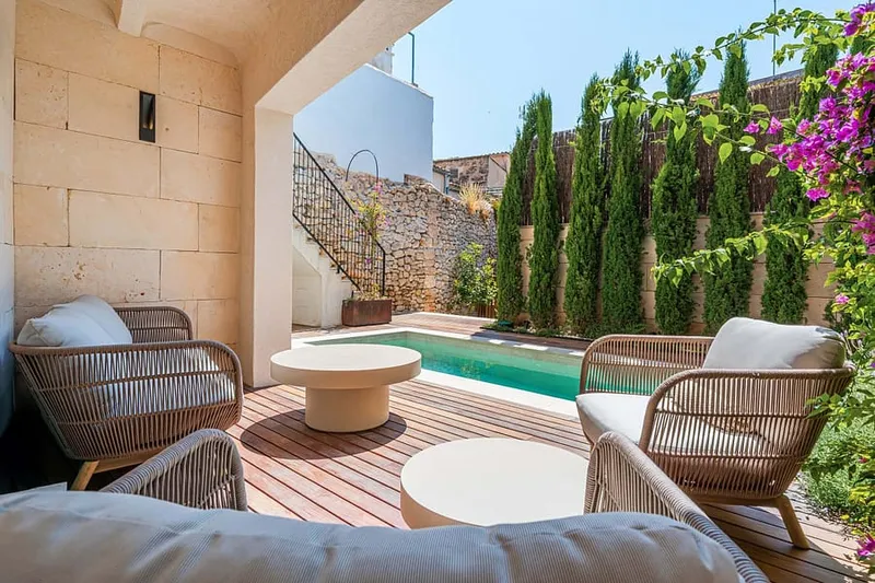 Extraordinary Historic Townhouse with Pool & Style in the Heart of Mallorca — photo 9