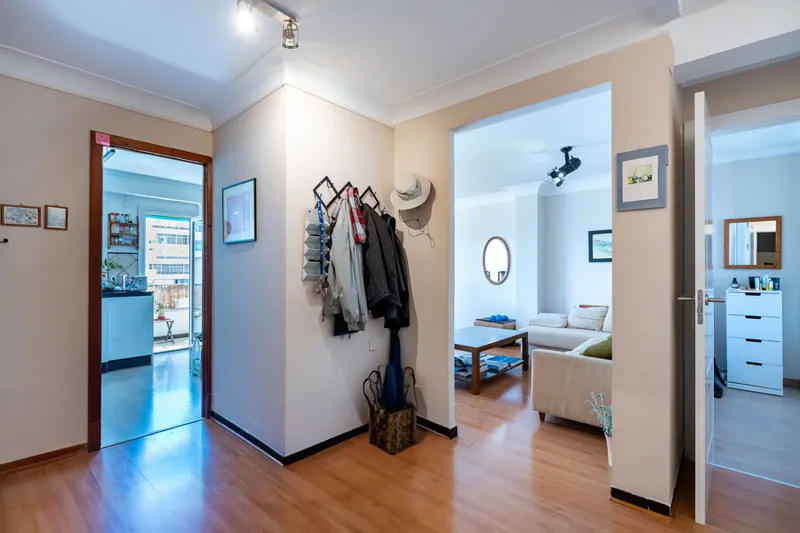 Bright Renovated Apartment in Son Armadams with Open Views and Terrace — photo 9
