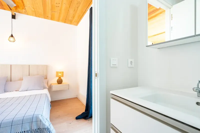 Located in Gotmar, Puerto Pollensa, this property is a short walk from the beach, local bars and services — photo 11