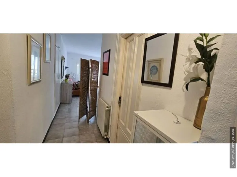 Flat for rent on Calle del Déntol — photo 11