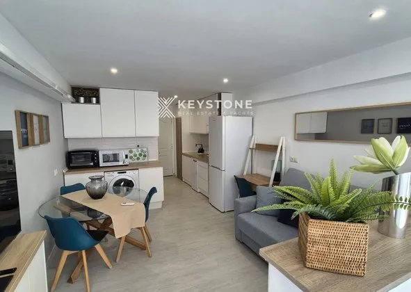 Studio in Calle de Saridakis, Cala Major, Palma de Mallorca — photo 1