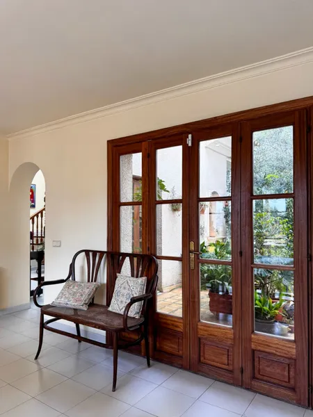 Mediterranean villa with views, pool and large plot — photo 11