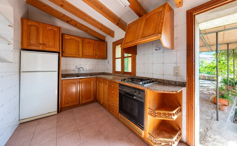 Country house with enormous potential — photo 12