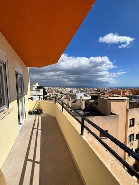 In the sought-after neighborhood of Son Espanyolet is this bright, fully renovated home. — photo 6