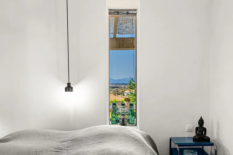 Serenity and boundless views: Three buildings on a hilltop near Montuïri — photo 10