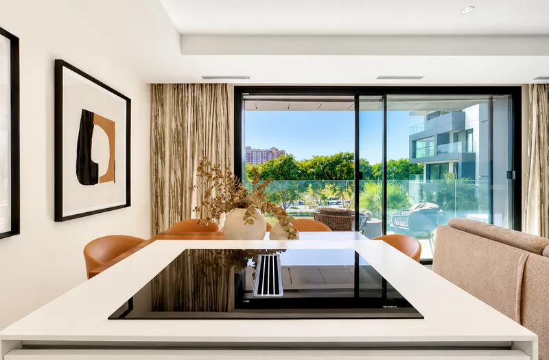 New modern apartment in a luxury residence in Palma Mas — photo 11