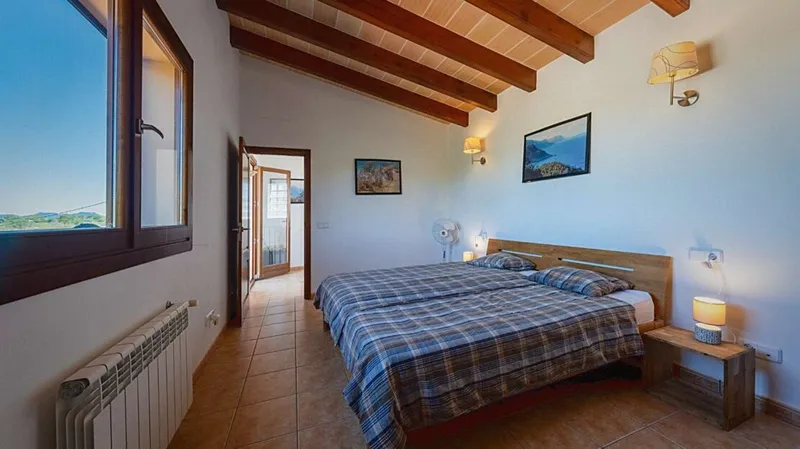 Chalet with pool and ETV in Cala Llombards – short walk to the sea — photo 11