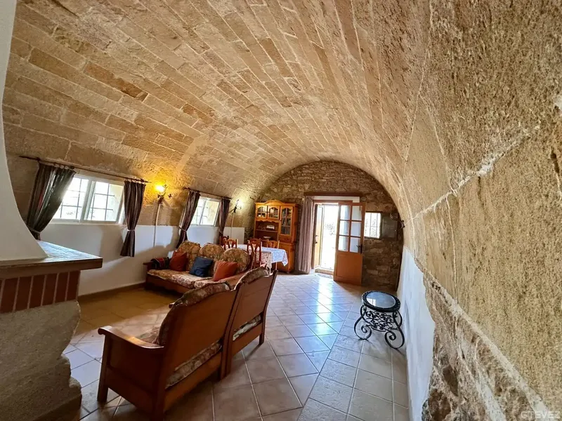 Exclusive mill house! This exclusive property has a plot of 5096m2 and a house of 239m2 built in the over 500-year-old mill — photo 3