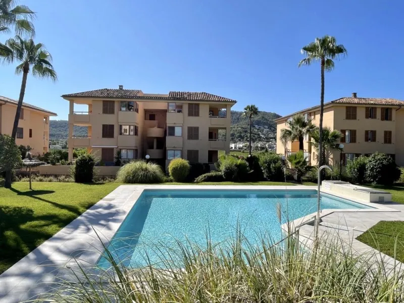 Penthouse Apartment with Harbor Panorama in Puerto Andratx Just Steps from the Yacht Marina - Port d'Andratx - 3 Bedrooms, 90 m² — photo 1