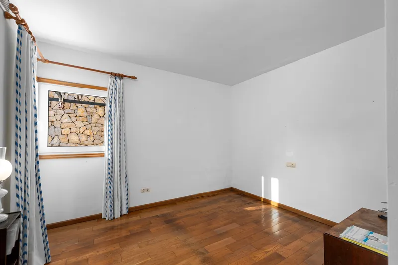 Exclusive apartment in Port Andratx with breathtaking harbor and sea views — photo 7