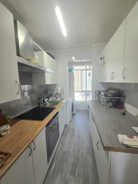 Piso reformado, solo falta cambiar ventanas a climalit. — photo 7