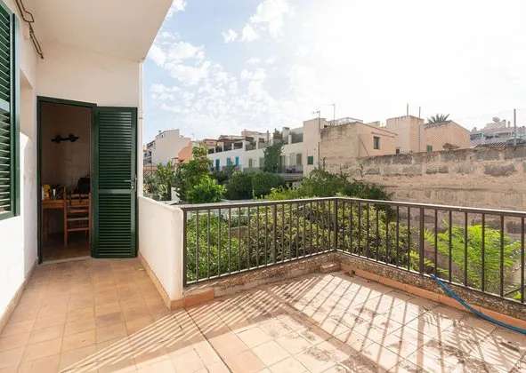 Flat / apartment in Calle de Miquel Porcel, Son Espanyolet, Palma de Mallorca — photo 1