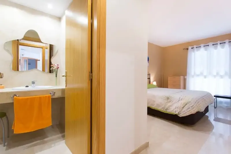 Discover the opportunity to live in this charming flat in Andratx, perfect for those seeking comfort and views — photo 8