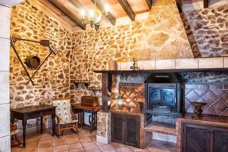 Finca with pool in Sant Llorenç des Cardassar — photo 9
