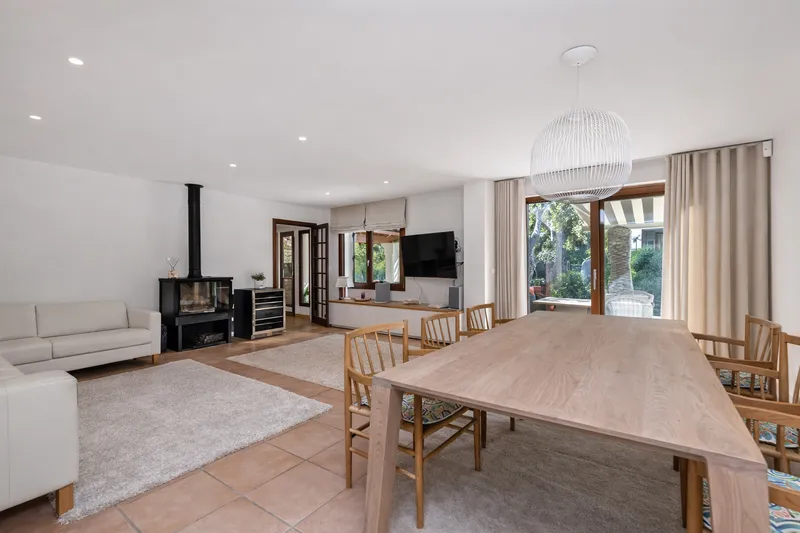 Magnificent villa with guest apartment in a privileged location in Nova Santa Ponsa Mas — photo 7