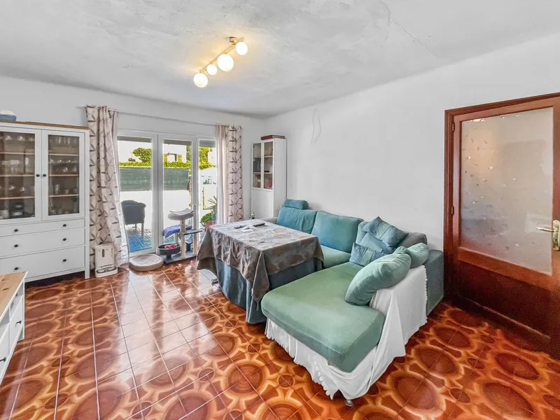 Exclusive ground floor with large terrace in Cala d'Or on Mallorca — photo 1