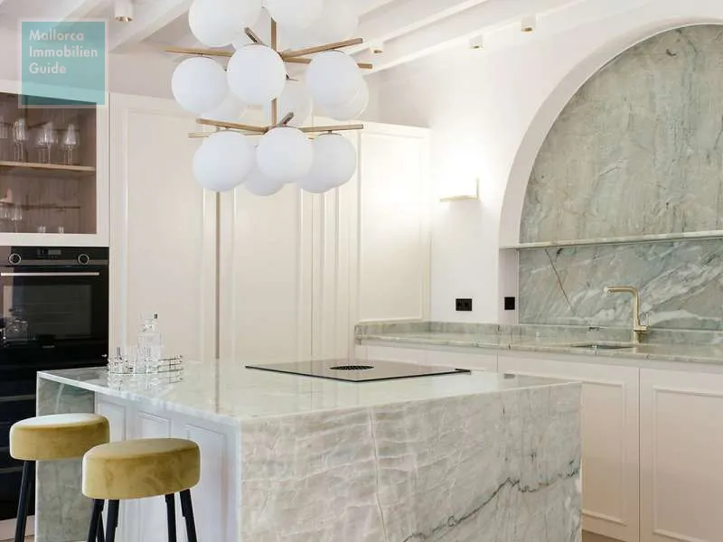 Palma de Mallorca, luxurious penthouse with terrace — photo 5