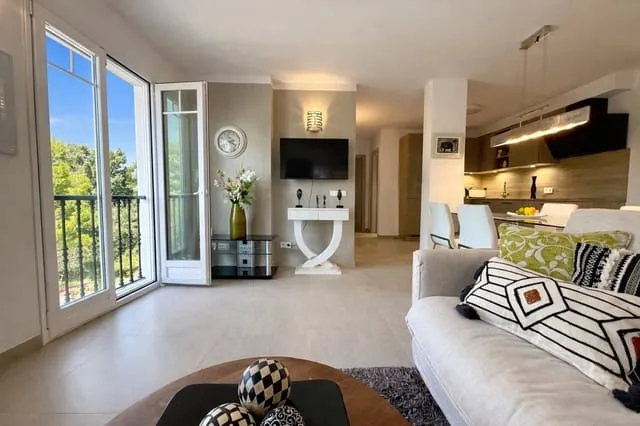 Apartment for sale in Costa de la Calma, Calvià — photo 2