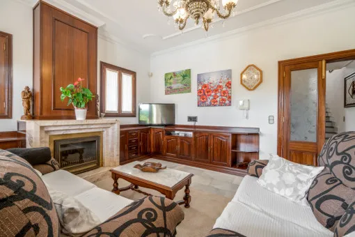 San Lorenzo, beautiful finca in a quiet residential area in the gentle hills near San Lorenzo — photo 4