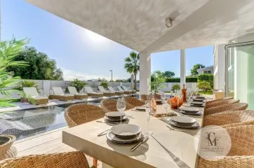 Modern Luxury Home with Sea Views, Jacuzzi and Exclusive Design, A Few Meters from the Beach in Puerto de Pollença — photo 11
