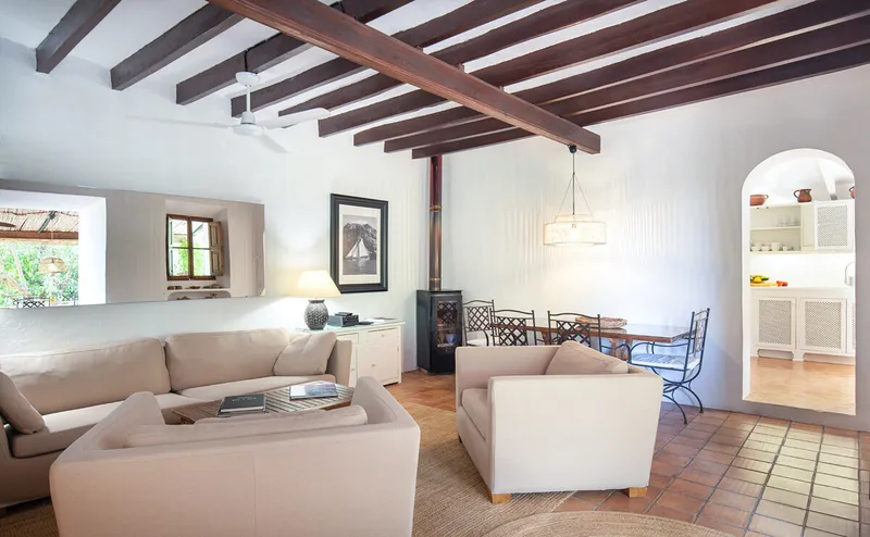 Authentic Mallorcan Country House with Pool — photo 4